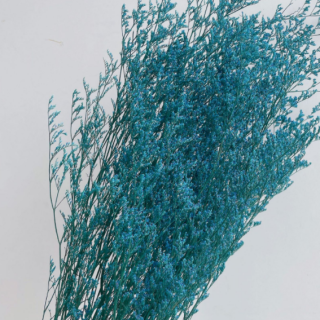 Mazzi di erba naturale secca