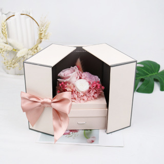 Confezione regalo con vera rosa eterna di alta qualità