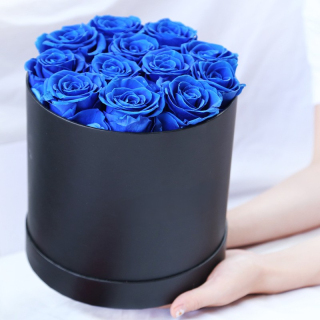 Подарункові коробки Eternal Real Roses Heads