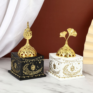 Bruciatore di incenso con decorazione in ferro e metallo del Medio Oriente