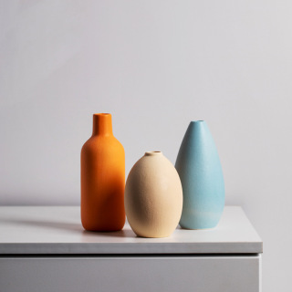 Set di vasi in ceramica colorata Set da tre pezzi