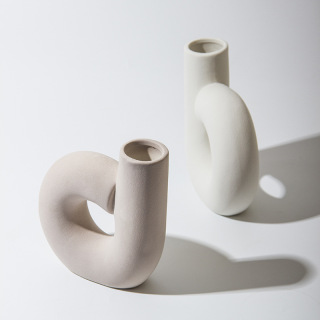 Pasu Bunga Huruf 3D Berbentuk Seni Hiasan