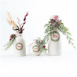 Новорічне прикраса керамічної вази