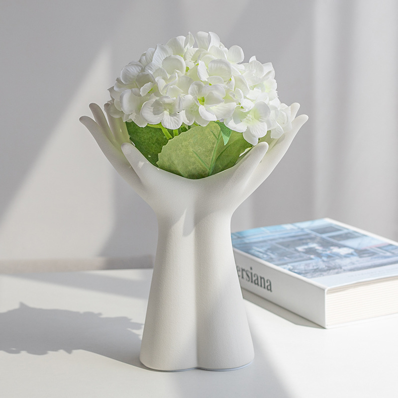 creative vase