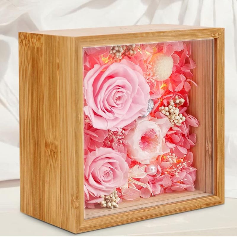 preserved rose in box