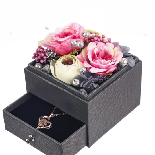 संरक्षित मिश्रित फूल आभूषण बॉक्स