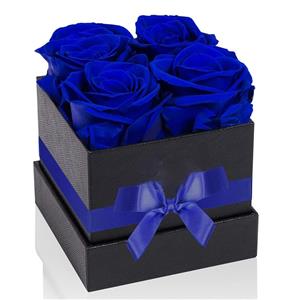 Regalo in scatola di rose vere con 4 teste conservate