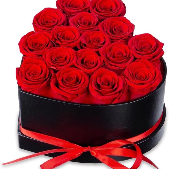 Halhatatlan Rózsa Szív Ajándékdobozban