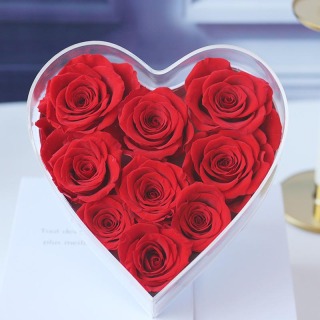 Scatola per rose eterne in acrilico trasparente a forma di cuore