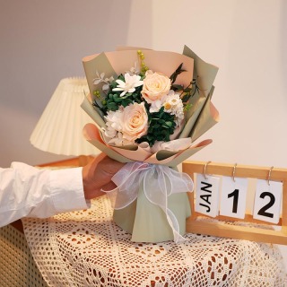 Bouquet di fiori secchi mix di rose eterne