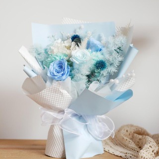 Mescolare il bouquet di fiori eterni