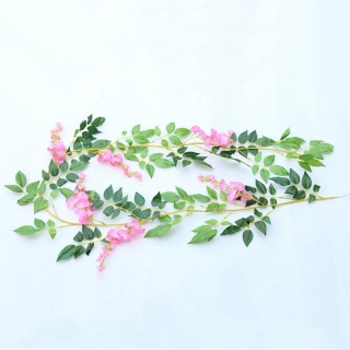 Fleur suspendue en rotin de vigne de glycine artificielle