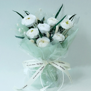 Bouquet di peonie eterne