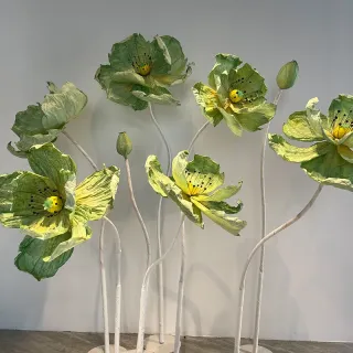Fleur géante en papier vert