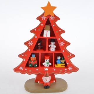 Karácsonyfa miniatűr fa díszekkel