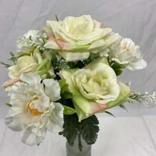 Bouquet di rose miste in seta per decorazione funebre