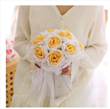 knitted artificial flowers