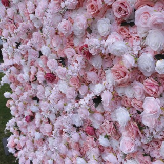 Muro di fiori artificiali simulati con supporto in tessuto
