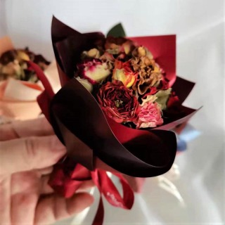 Mini bouquet di rose secche