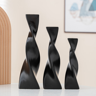 Vase en céramique spirale créative