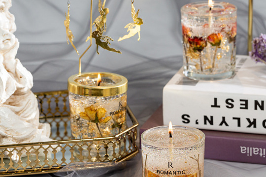 Bougie parfumée à la cire gelée : illuminez votre vie romantique