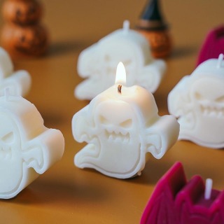 Set di candele profumate a tema Halloween