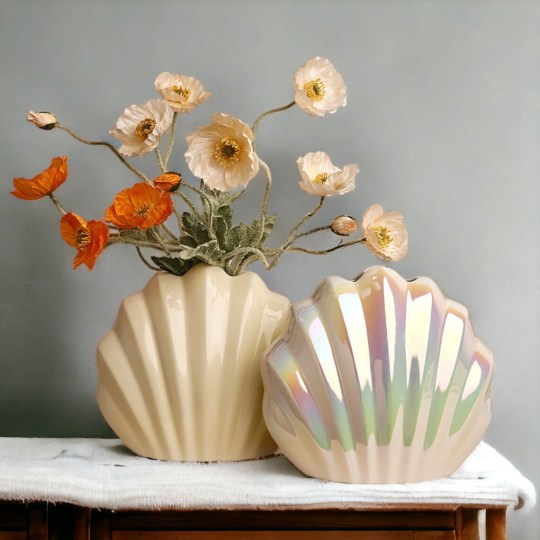 Borong hiasan hiasan rumah porselin mewah moden comel lihat pasu seramik berbentuk cangkerang untuk bunga