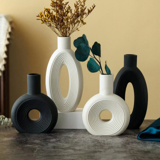Vasi in ceramica: eleganti complementi d'arredo