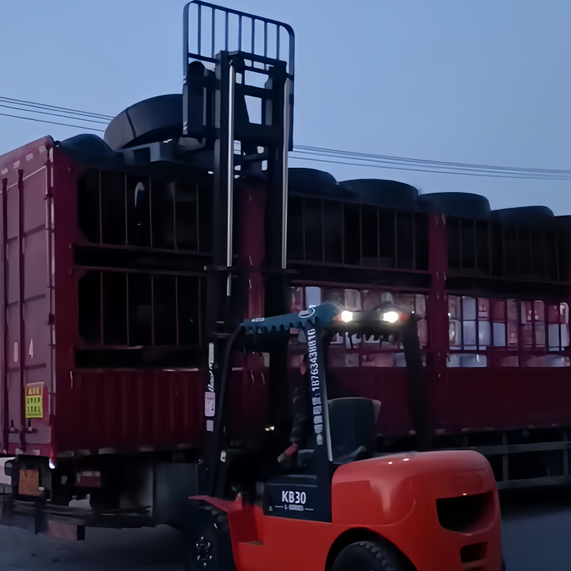 Drip pipe and drip irrigation pipe are delivered