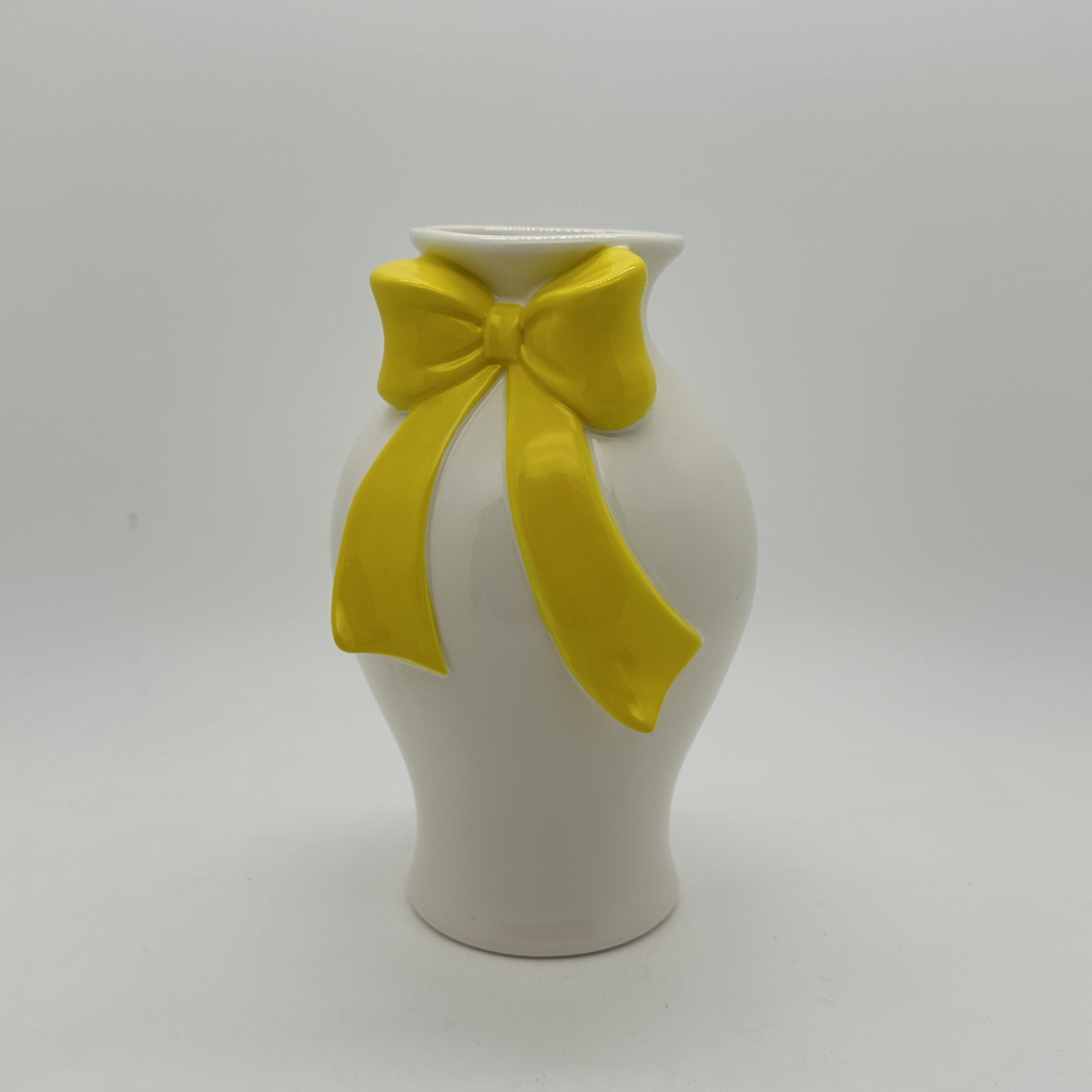 Comprar Vaso de cerâmica com design de laço amarelo,Vaso de cerâmica com design de laço amarelo Preço,Vaso de cerâmica com design de laço amarelo   Marcas,Vaso de cerâmica com design de laço amarelo Fabricante,Vaso de cerâmica com design de laço amarelo Mercado,Vaso de cerâmica com design de laço amarelo Companhia,
