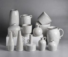 Why More Retail Brands Are Choosing OEM Ceramic Home Decor Instead of Standard Wholesale Products