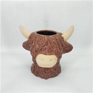 Brown Ceramic Highland Cow Head Planter with Embossed Fur Texture, Farmhouse Rustic Style