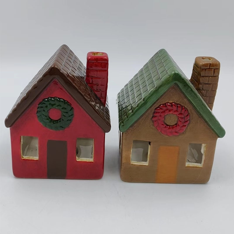 Christmas House Ceramic Tealight Holder | Two-Tone Gingerbread House Design | Tiled Roof & 3D Wreath Embossed Details | Cutout Windows & Door