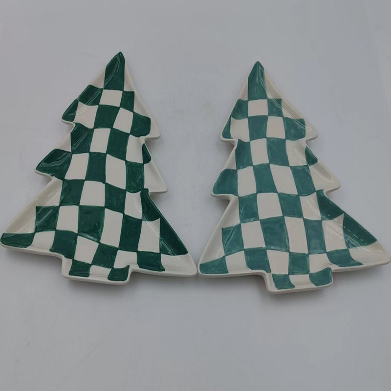 Glossy Checkered Ceramic Christmas Tree‑Shaped Plate, Dark‑Green & Mint‑Green Checkerboard Serving Tray, Holiday Tabletop Food & Decor Dish