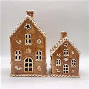 Gingerbread House Ceramic Wax Melt Warmer | Frosting Edges & Star Cutout | Smiley Face & Candy Cane Relief | Cozy Holiday Tabletop Figurine
