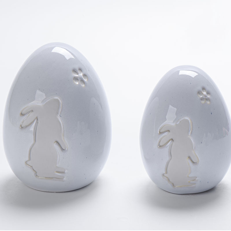 Easter Egg Shaped White Ceramic Decor Figurine with Embossed Bunny & Flower Pattern – Spring Home Decor Ornament