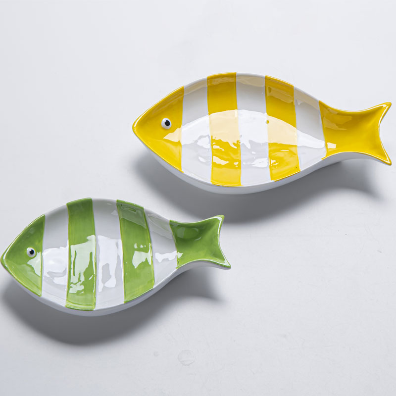 Dopamine‑Striped Ceramic Fish‑Shaped Tray Set, Nautical‑Style Decorative Trinket Dish Tabletop Ornament