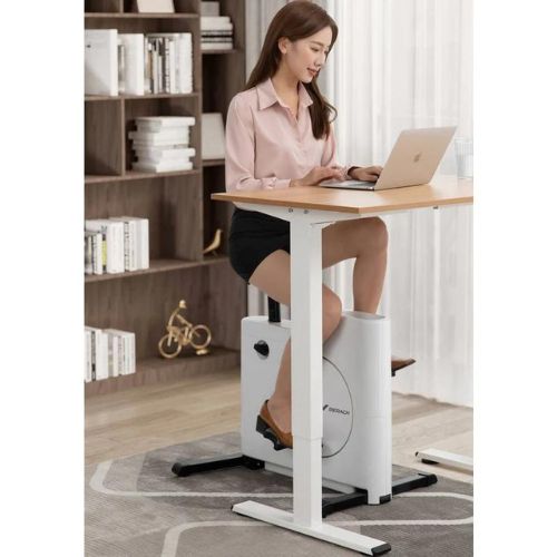 Mini vélo d'exercice intérieur pliant sous le bureau