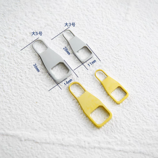 Luxury Gold Logo Zipper Pullers for Handbag