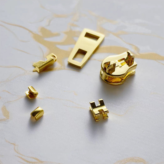 Garment Logo Slider Head Puller Zipper