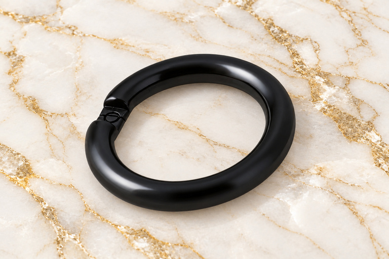 HEFT 120 Black Round Ring for Bags