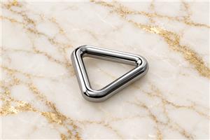 HEFT 585 Silver Tone Triangle Ring for Bags