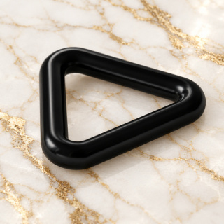 HEFT 832 Black Triangle Ring for Bags