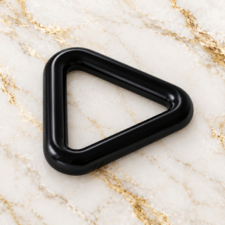 HEFT 832 Black Triangle Ring for Bags
