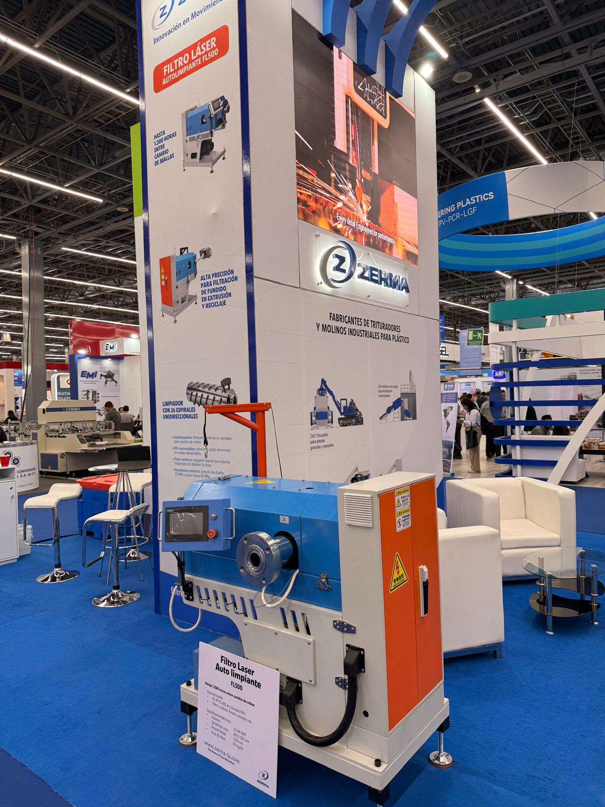 The TX650 has been unveiled at the exhibition in Mexico The TX650 has been unveiled at the exhibition in Mexico