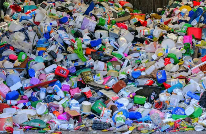 Quali sono esattamente le differenze tra queste plastiche comuni: PE, PP, PVC, ABS e PC? (3)