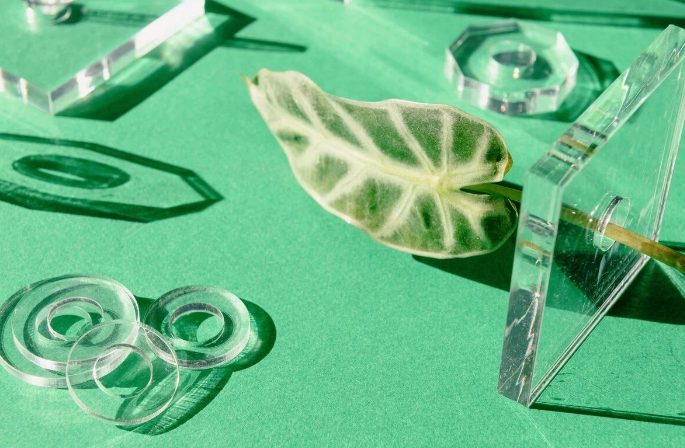 What exactly are the differences among these transparent materials: PC What exactly are the differences among these transparent materials: PC