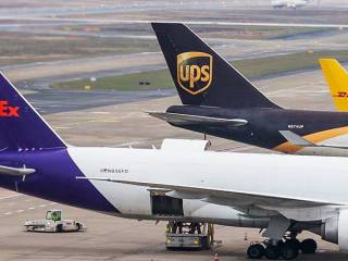 UPS and FedEx international express rates may drop to 1.4% in the fourth quarter
