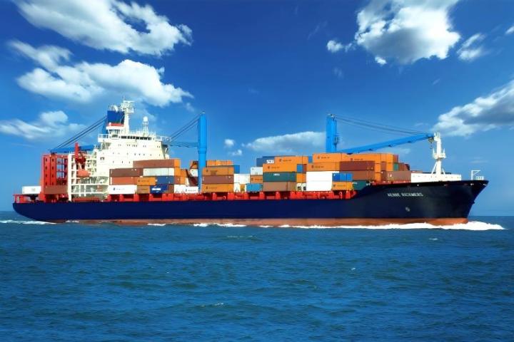 International sea freight rental and premium double skyrocketed: 770000 daily rent+3% premium