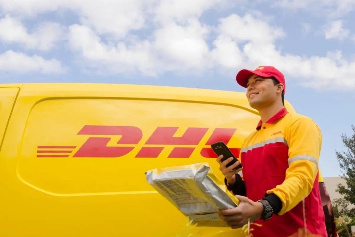 What countries and regions are covered by international express delivery services?